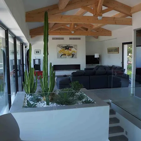 Villa Gaia *